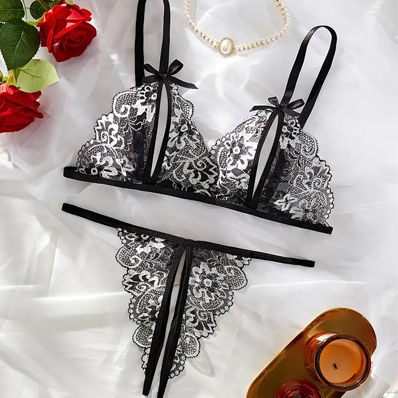 Zwart Hot Crotchless Sexy Vrou - Lace Bralette Set recensie en prijs